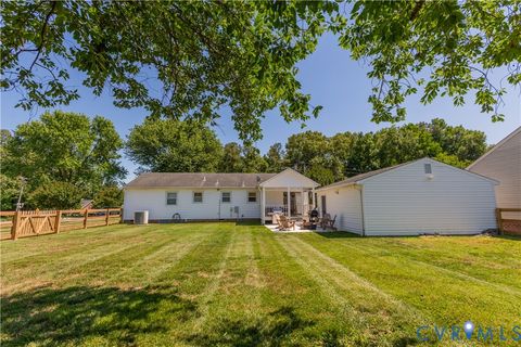 Tiny photo for 8298 Studley Road, Mechanicsville, VA 23116 (MLS # 2615162)