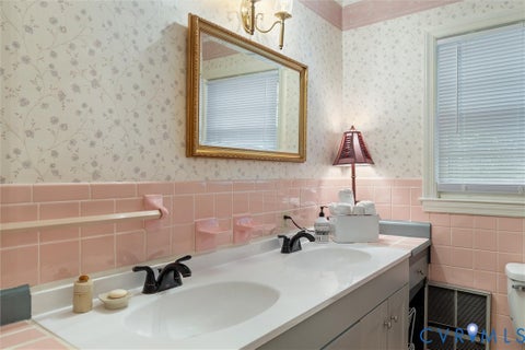 Tiny photo for 252 David Bruce Avenue, Charlotte Courthouse, VA 23923 (MLS # 2627964)