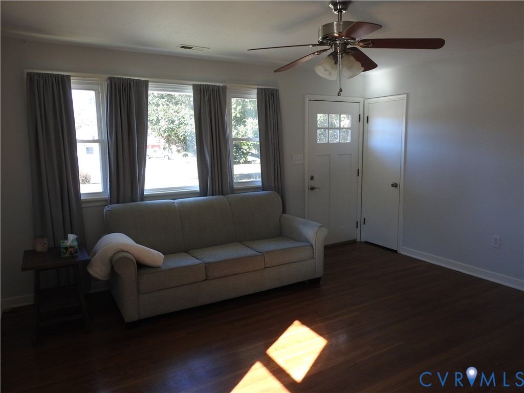 8120 Richmond Tappahannock Highway