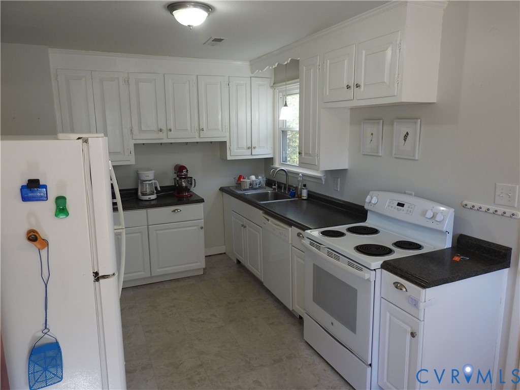 8120 Richmond Tappahannock Highway