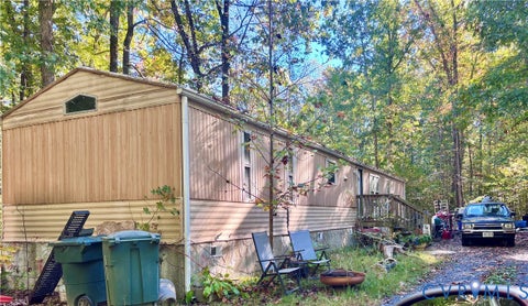 Tiny photo for 405 Goshen Road, Cumberland, VA 23040 (MLS # 2628740)