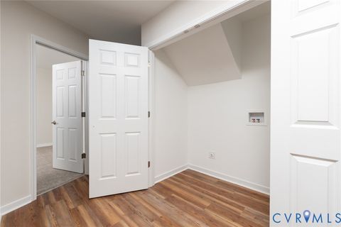 Tiny photo for 622 Columbia Road, Petersburg, VA 23803 (MLS # 2532577)