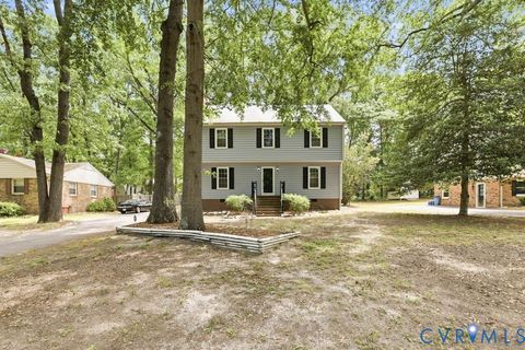 Photo of 9607 N Verlinda Court, Chesterfield, VA 23237 (MLS # 2611405)