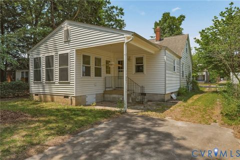 Tiny photo for 607 Hamilton Avenue, Colonial Heights, VA 23834 (MLS # 2616112)