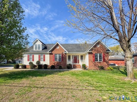 Photo of 206 N Marion Avenue, Hopewell, VA 23860 (MLS # 2607246)