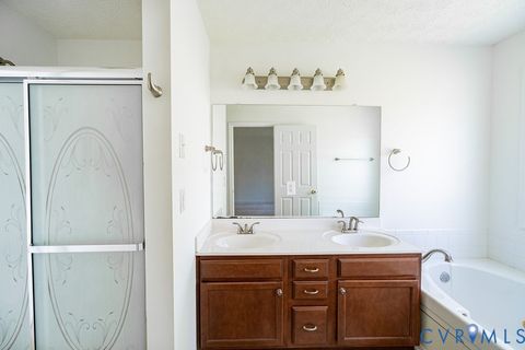 Tiny photo for 206 N Marion Avenue, Hopewell, VA 23860 (MLS # 2607246)