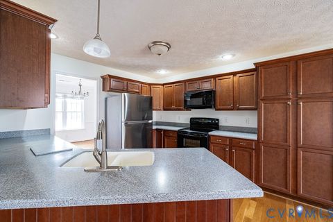 Tiny photo for 206 N Marion Avenue, Hopewell, VA 23860 (MLS # 2607246)