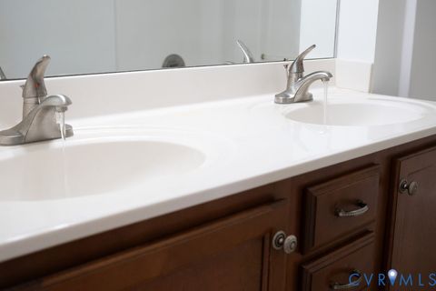 Tiny photo for 206 N Marion Avenue, Hopewell, VA 23860 (MLS # 2607246)