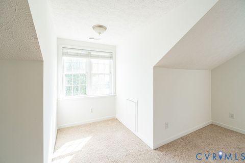 Tiny photo for 206 N Marion Avenue, Hopewell, VA 23860 (MLS # 2607246)