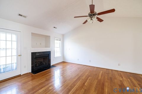 Tiny photo for 206 N Marion Avenue, Hopewell, VA 23860 (MLS # 2607246)
