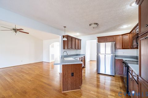 Tiny photo for 206 N Marion Avenue, Hopewell, VA 23860 (MLS # 2607246)