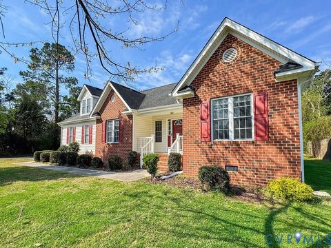 Tiny photo for 206 N Marion Avenue, Hopewell, VA 23860 (MLS # 2607246)