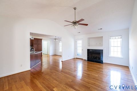 Tiny photo for 206 N Marion Avenue, Hopewell, VA 23860 (MLS # 2607246)