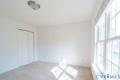 Tiny photo for 206 N Marion Avenue, Hopewell, VA 23860 (MLS # 2607246)