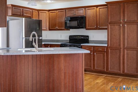 Tiny photo for 206 N Marion Avenue, Hopewell, VA 23860 (MLS # 2607246)