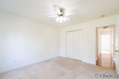 Tiny photo for 206 N Marion Avenue, Hopewell, VA 23860 (MLS # 2607246)