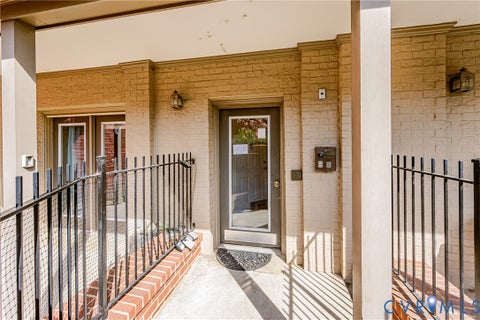 Tiny photo for 215 N 19th Street #U42, Richmond, VA 23223 (MLS # 2626697)