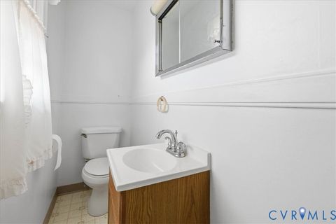 Tiny photo for 110 Birch Avenue, Colonial Heights, VA 23834 (MLS # 2532269)