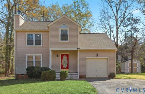 Photo of 5716 Saddle Hill Drive, Midlothian, VA 23112 (MLS # 2608180)