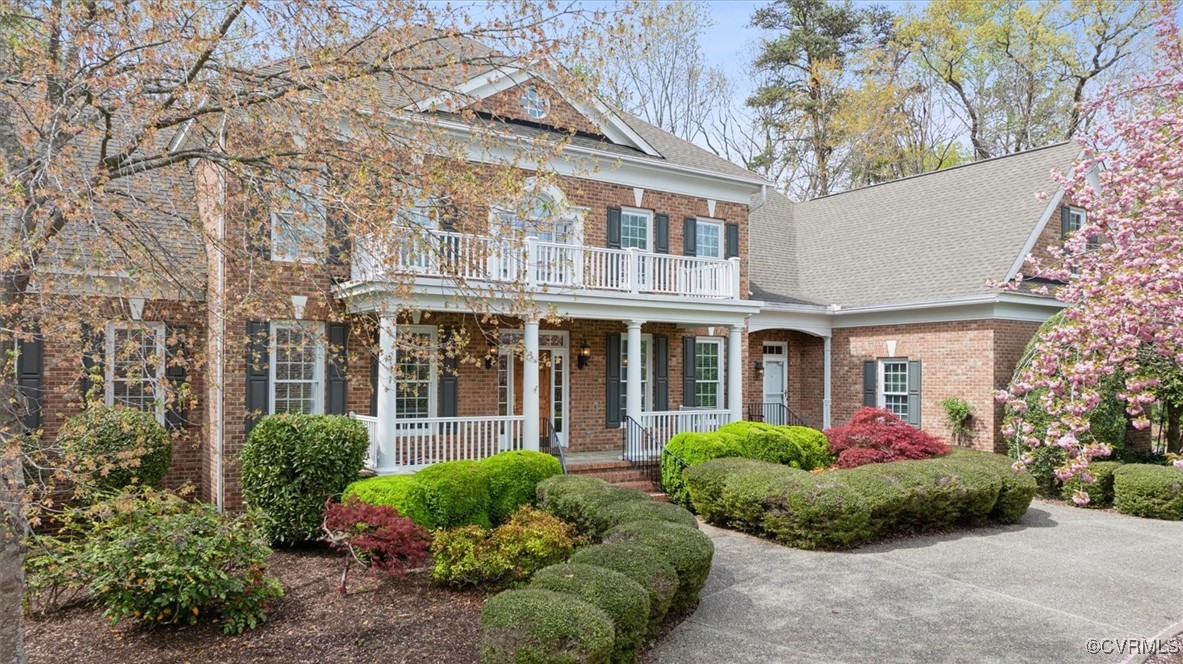 9808 Turning Leaf Drive
