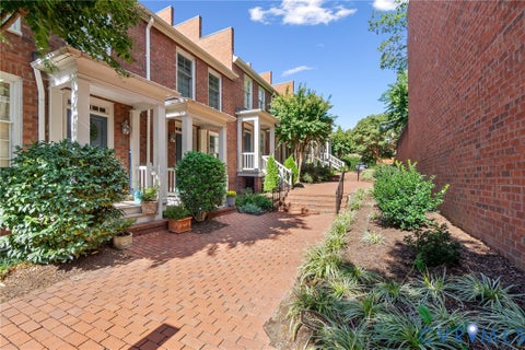 Tiny photo for 101 N 25th Street, Richmond, VA 23223 (MLS # 2627747)