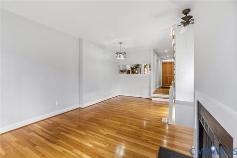 Tiny photo for 101 N 25th Street, Richmond, VA 23223 (MLS # 2627747)