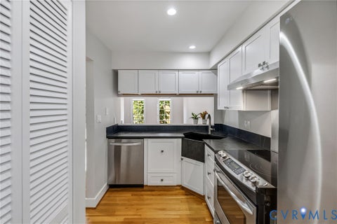 Tiny photo for 101 N 25th Street, Richmond, VA 23223 (MLS # 2627747)