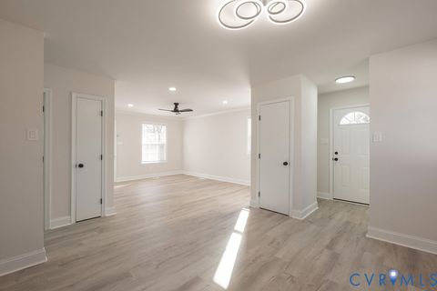 Tiny photo for 228 Washington Avenue, Colonial Heights, VA 23834 (MLS # 2532241)