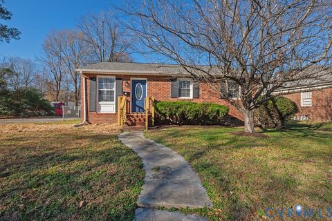 Tiny photo for 228 Washington Avenue, Colonial Heights, VA 23834 (MLS # 2532241)