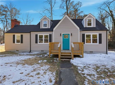 Photo of 1770 Arch Street, Petersburg, VA 23805 (MLS # 2602993)