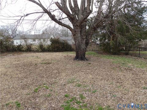 Tiny photo for 2306 Brockway Lane, Richmond, VA 23223 (MLS # 2605255)