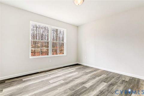 Tiny photo for 142 Patrick Henry Drive, Ruther Glen, VA 22546 (MLS # 2604588)