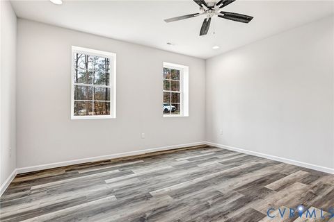 Tiny photo for 142 Patrick Henry Drive, Ruther Glen, VA 22546 (MLS # 2604588)