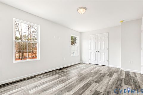 Tiny photo for 142 Patrick Henry Drive, Ruther Glen, VA 22546 (MLS # 2604588)