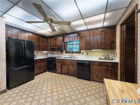 Tiny photo for 115 Flintlock Drive, Colonial Heights, VA 23834 (MLS # 2612121)