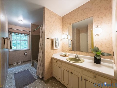 Tiny photo for 115 Flintlock Drive, Colonial Heights, VA 23834 (MLS # 2612121)