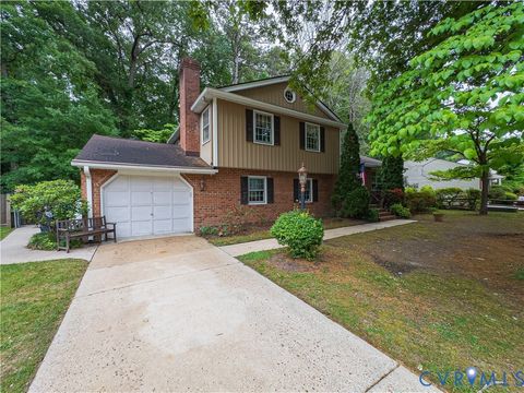 Tiny photo for 115 Flintlock Drive, Colonial Heights, VA 23834 (MLS # 2612121)