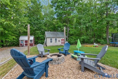 Tiny photo for 3903 Fawn Court, North Dinwiddie, VA 23803 (MLS # 2610383)