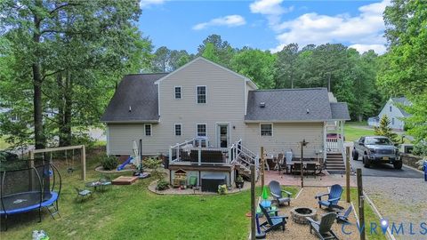 Tiny photo for 3903 Fawn Court, North Dinwiddie, VA 23803 (MLS # 2610383)