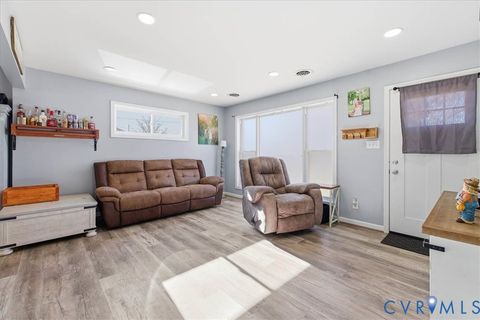 Tiny photo for 3111 Holly Avenue, Colonial Heights, VA 23834 (MLS # 2609678)