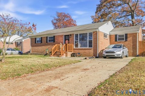 Tiny photo for 3111 Holly Avenue, Colonial Heights, VA 23834 (MLS # 2609678)