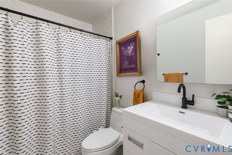 Tiny photo for 2318 Stratford Court, Richmond, VA 23225 (MLS # 2606360)