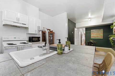 Tiny photo for 19 E Clay Street, Richmond, VA 23219 (MLS # 2530428)