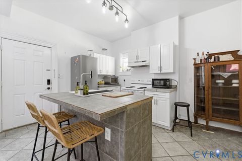 Tiny photo for 19 E Clay Street, Richmond, VA 23219 (MLS # 2530428)