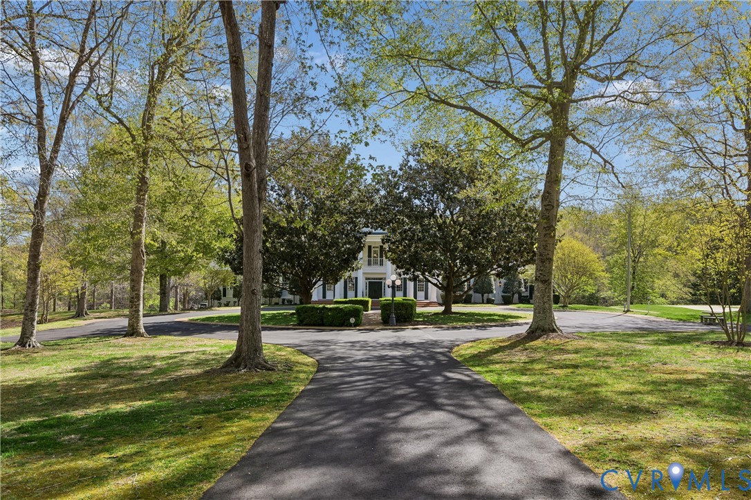 262 Thompson Lane