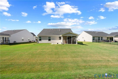 Tiny photo for 7436 E Danube Loop, New Kent, VA 23124 (MLS # 2625391)