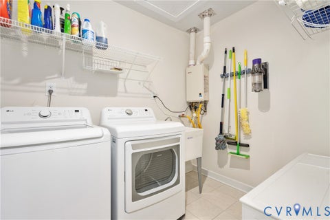 Tiny photo for 7436 E Danube Loop, New Kent, VA 23124 (MLS # 2625391)
