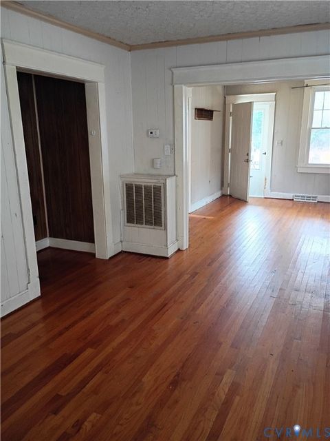 Tiny photo for 113 S 13th Avenue, Hopewell, VA 23860 (MLS # 2532666)