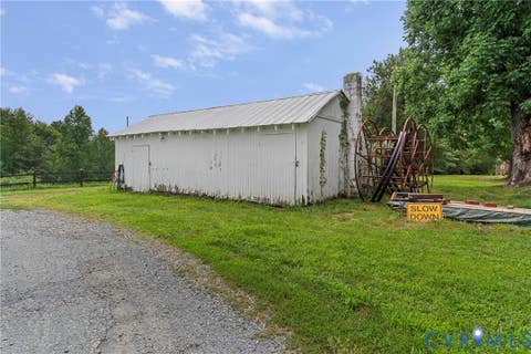 Tiny photo for 31 Lyles Church Lane, Palmyra, VA 22963 (MLS # 2620609)