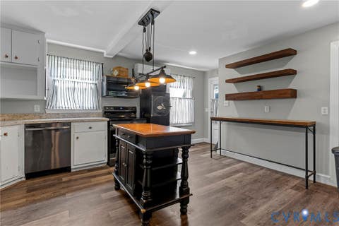 Tiny photo for 31 Lyles Church Lane, Palmyra, VA 22963 (MLS # 2620609)